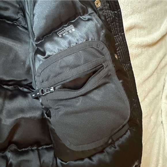 Women’s Nike cropped puffer jacket from Y2K - Picture 4 of 9